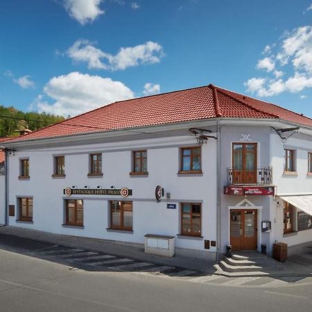 Restaurace Hotel Praha Nizbor Extérieur photo
